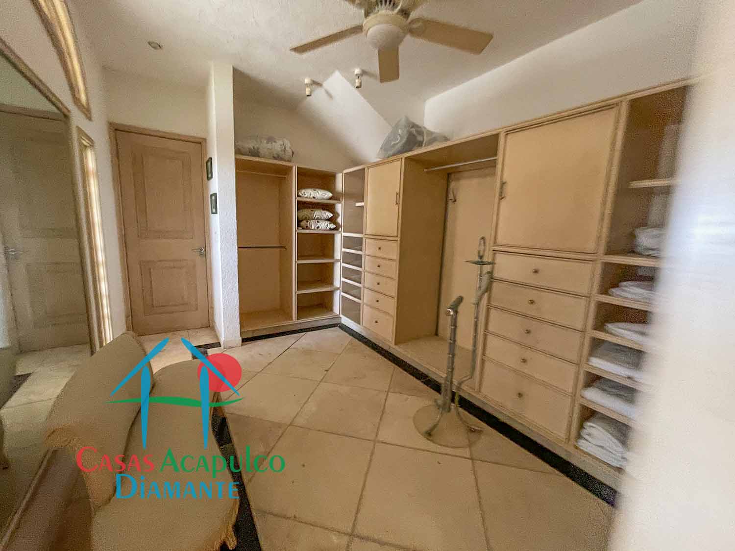 Tres Vidas Villa Universal - Recámara principal 16